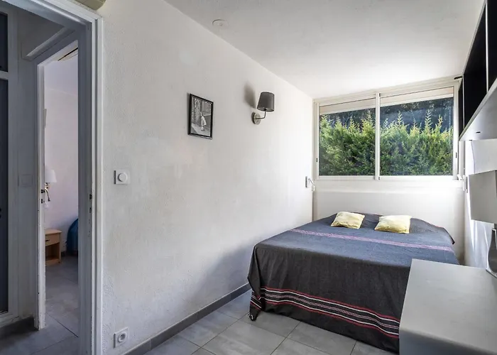 L'estelan-1 By Interhome * Le Lavandou